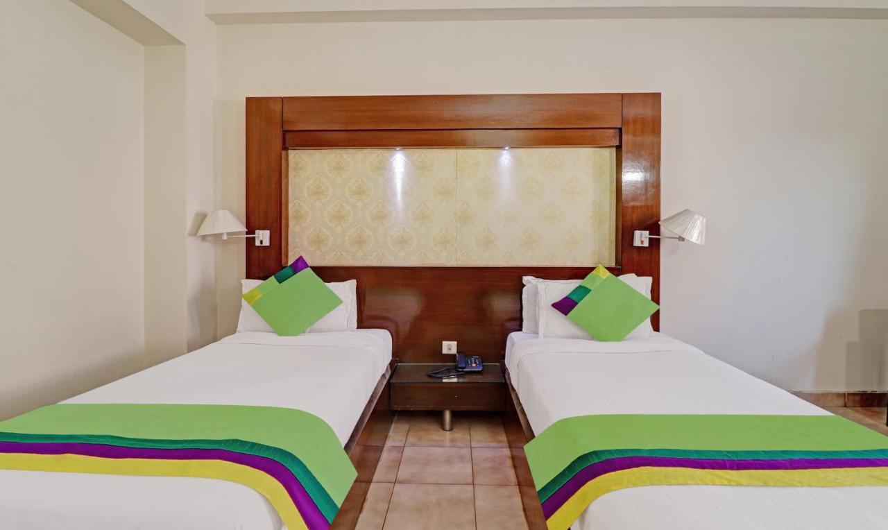 Treebo Trend Kaant Palace Fatehabad Road Agra  Exterior photo